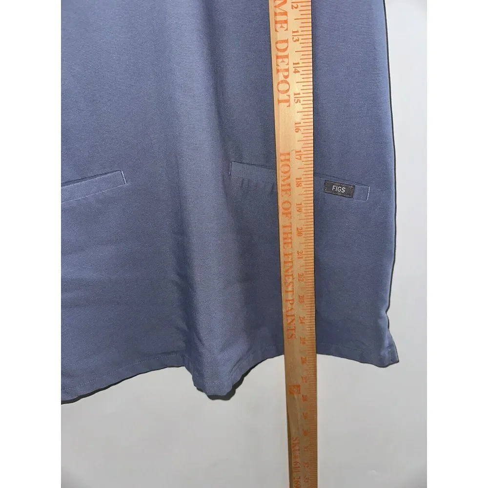 Figs Casma Scrub Top‎ Womens Medium Blue Gray 3 Pocket Short Sleeve Medical